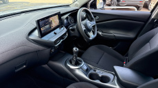 Nissan Juke 1.0 DiG-T 114 Acenta 5dr DCT Petrol Hatchback